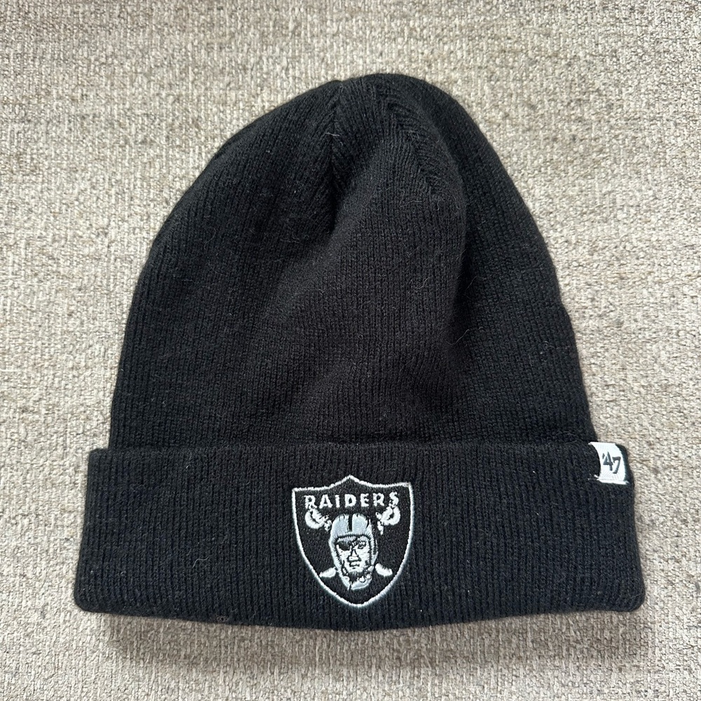 47 Black Raiders Beanie
